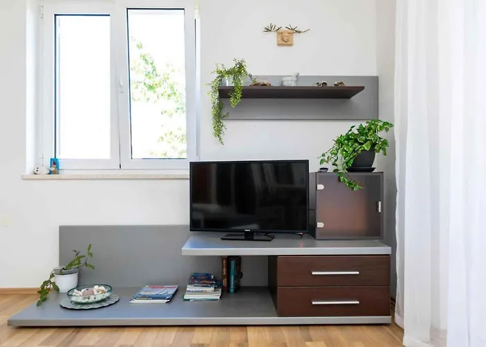 Near In Vantacici-insel Krk 55367 Apartman